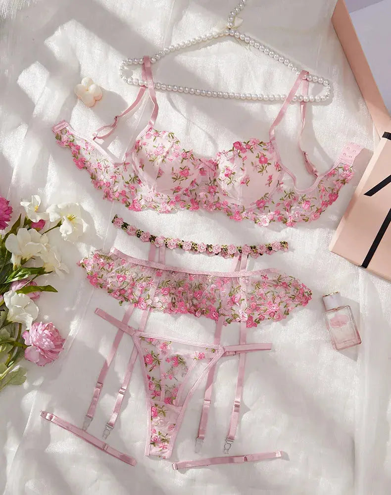 Lace Mora Xena