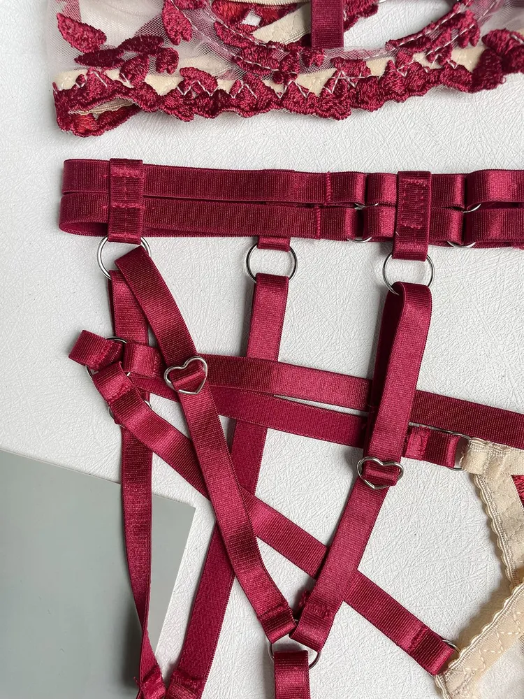 LACE MORA erotic lingerie