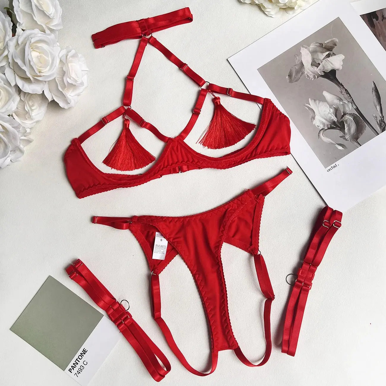 Lace Mora Scarlet Seduction