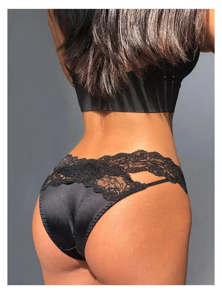 LaceMora Essence Panties - 4 pcs