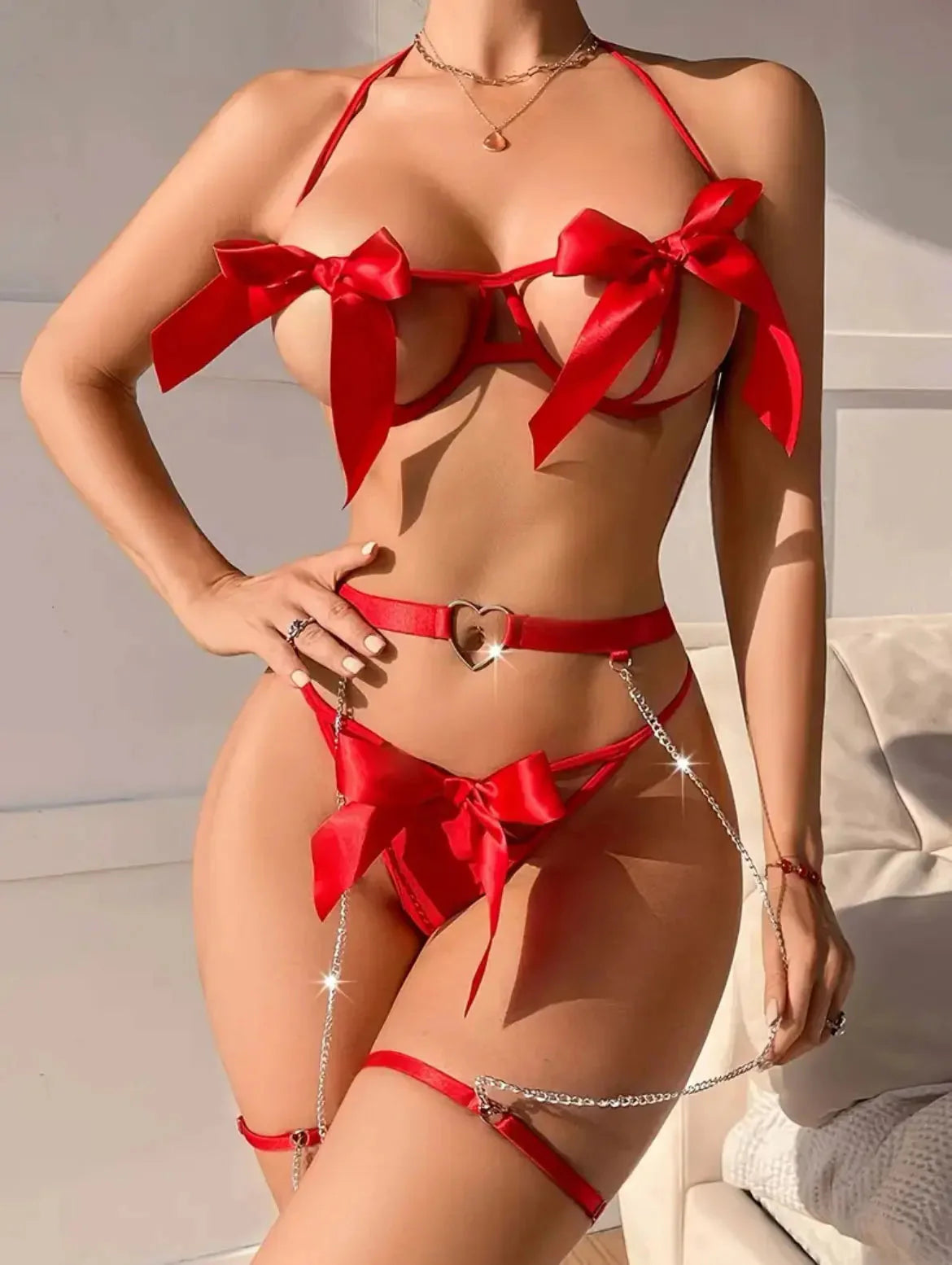 LACYMATE® Scarlet Temptress Bow Set